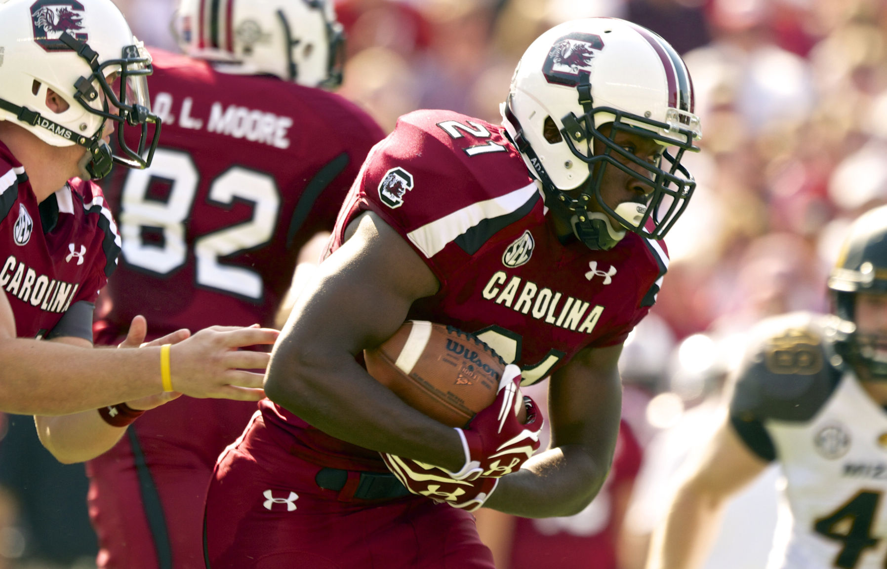 Former Gamecock star Marcus Lattimore questions strength coaches, team psychologists